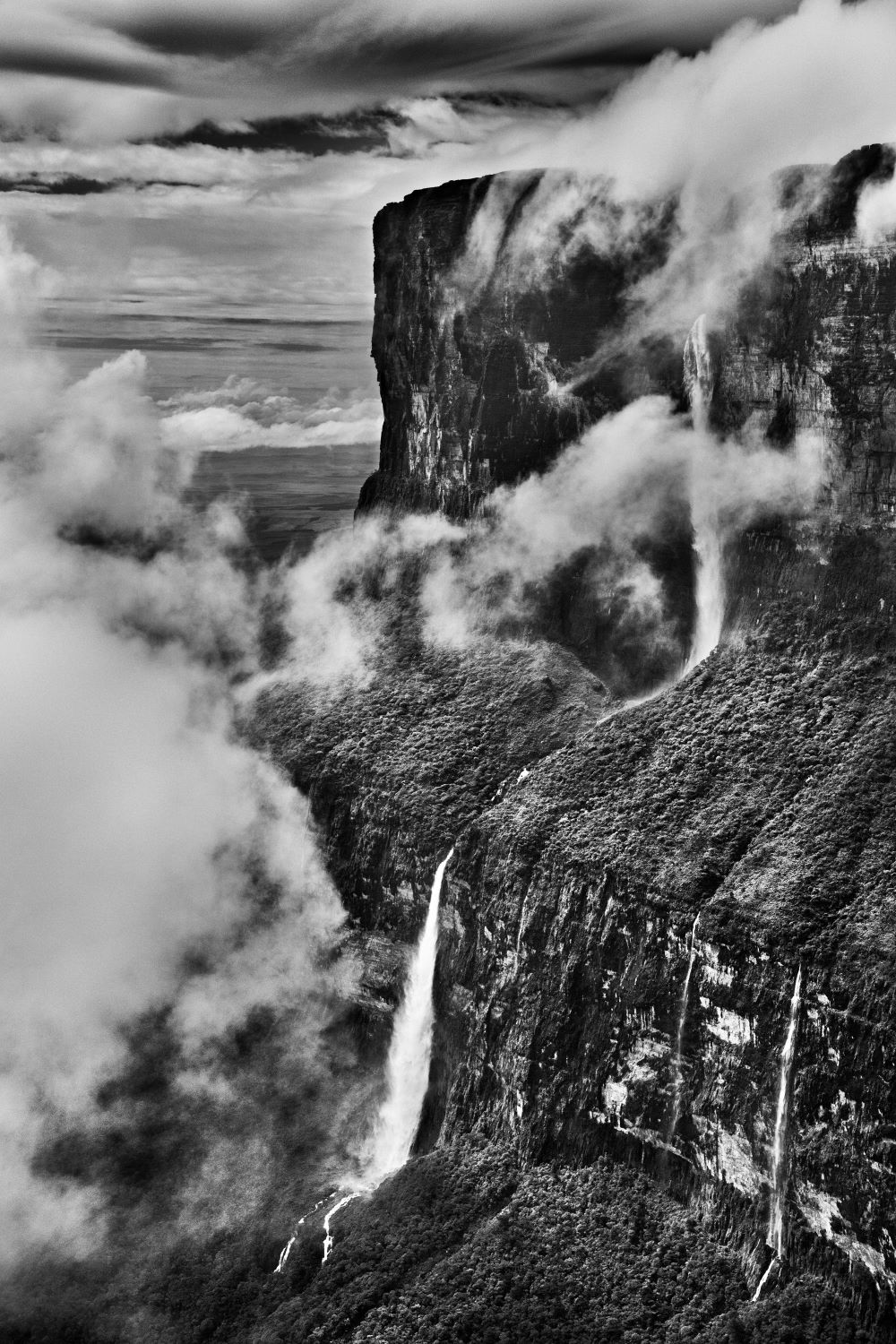 Mount Roraima. State of Roraima, Brazil, 2018. © Sebastião Salgado - Amazônia Bruxelles